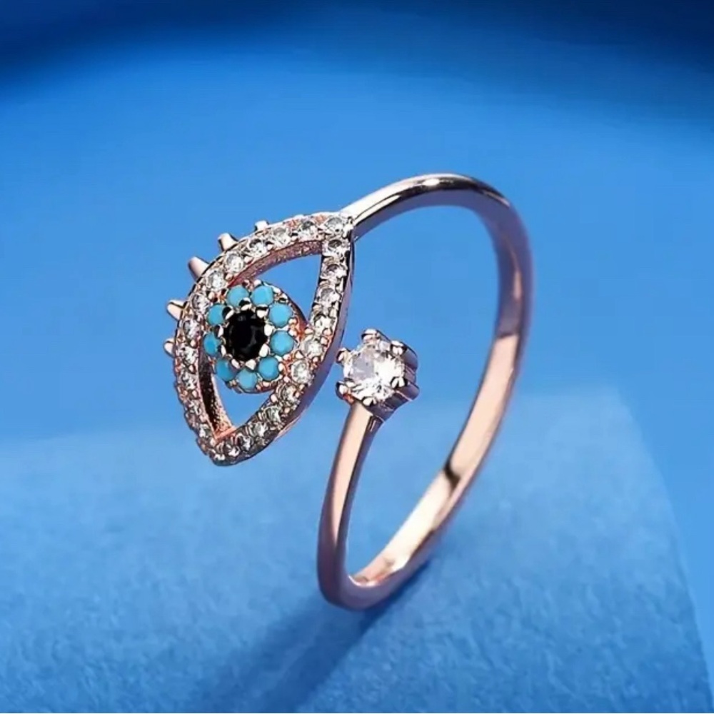 BEAUTIFUL EVIL EYE RING - color rose gold